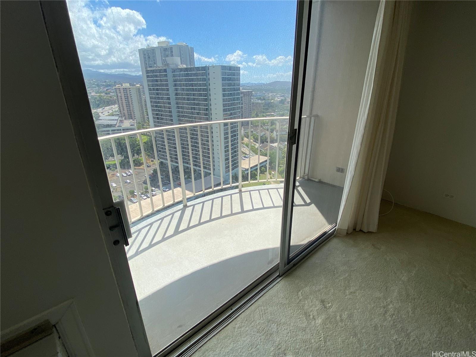 Pearl Ridge Gdns & Twr condo # 2208, Aiea, Hawaii - photo 19 of 20