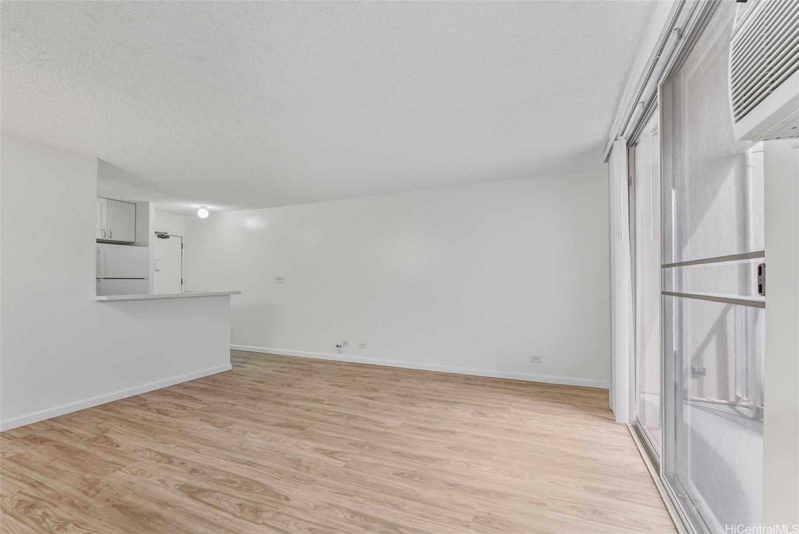 Pearl Ridge Gdns & Twr condo # 7-105, Aiea, Hawaii - photo 4 of 17