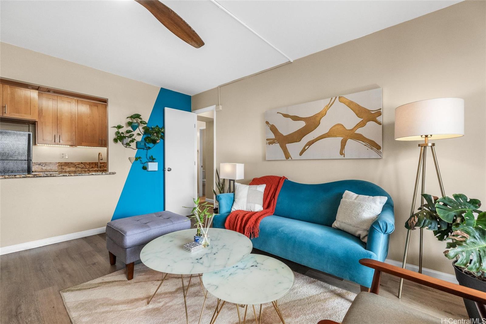 Pearl Ridge Gdns & Twr condo # 7-606, Aiea, Hawaii - photo 2 of 25