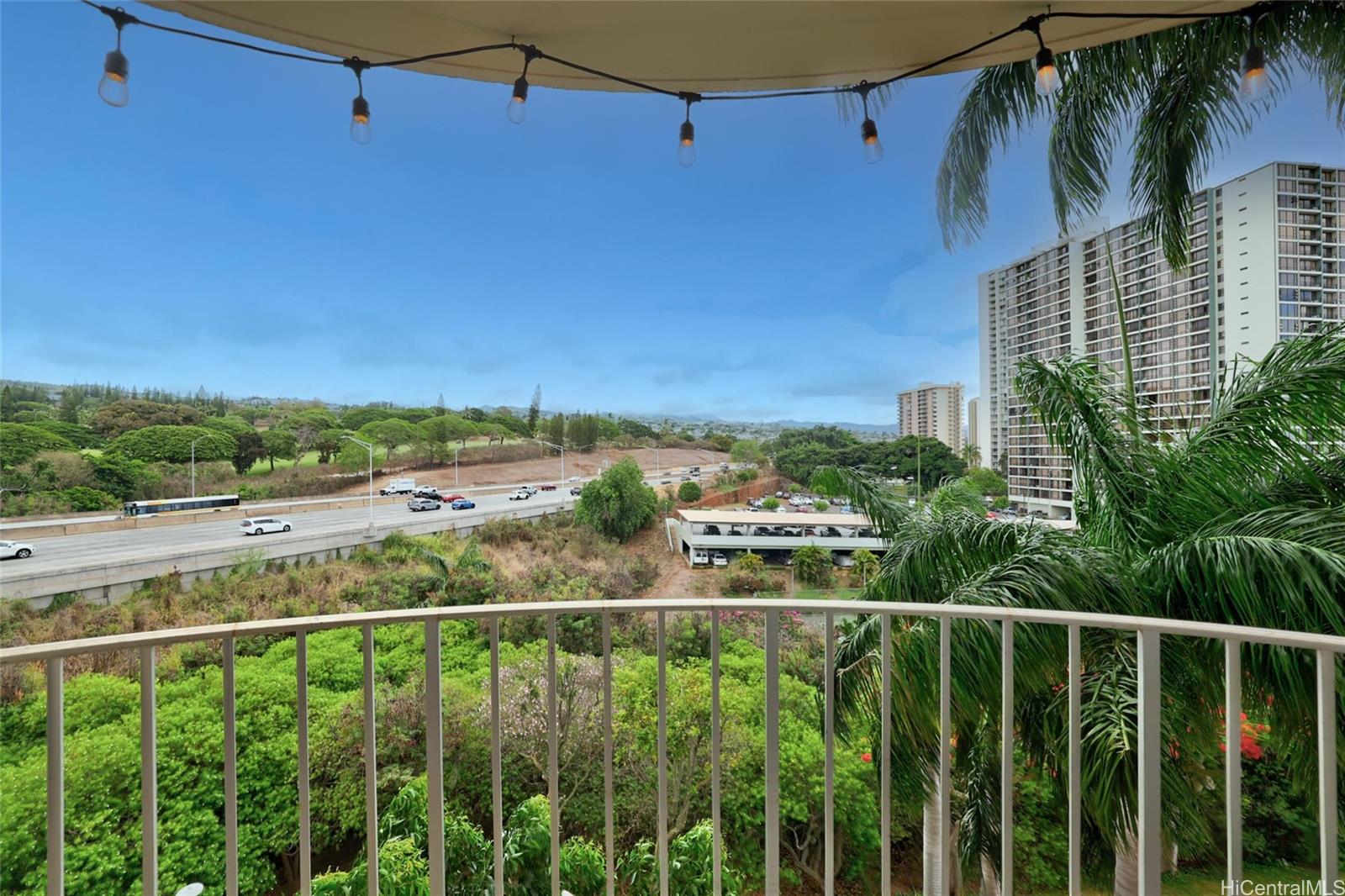 Pearl Ridge Gdns & Twr condo # 7-606, Aiea, Hawaii - photo 11 of 25