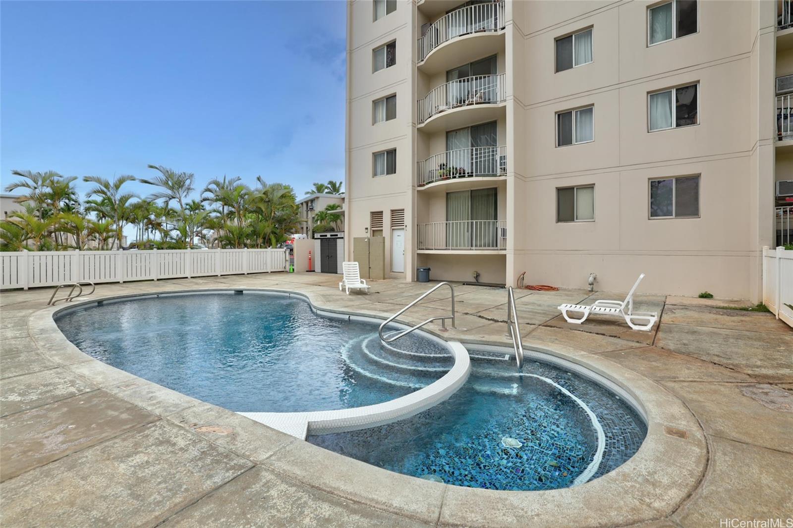 Pearl Ridge Gdns & Twr condo # 7-606, Aiea, Hawaii - photo 17 of 25