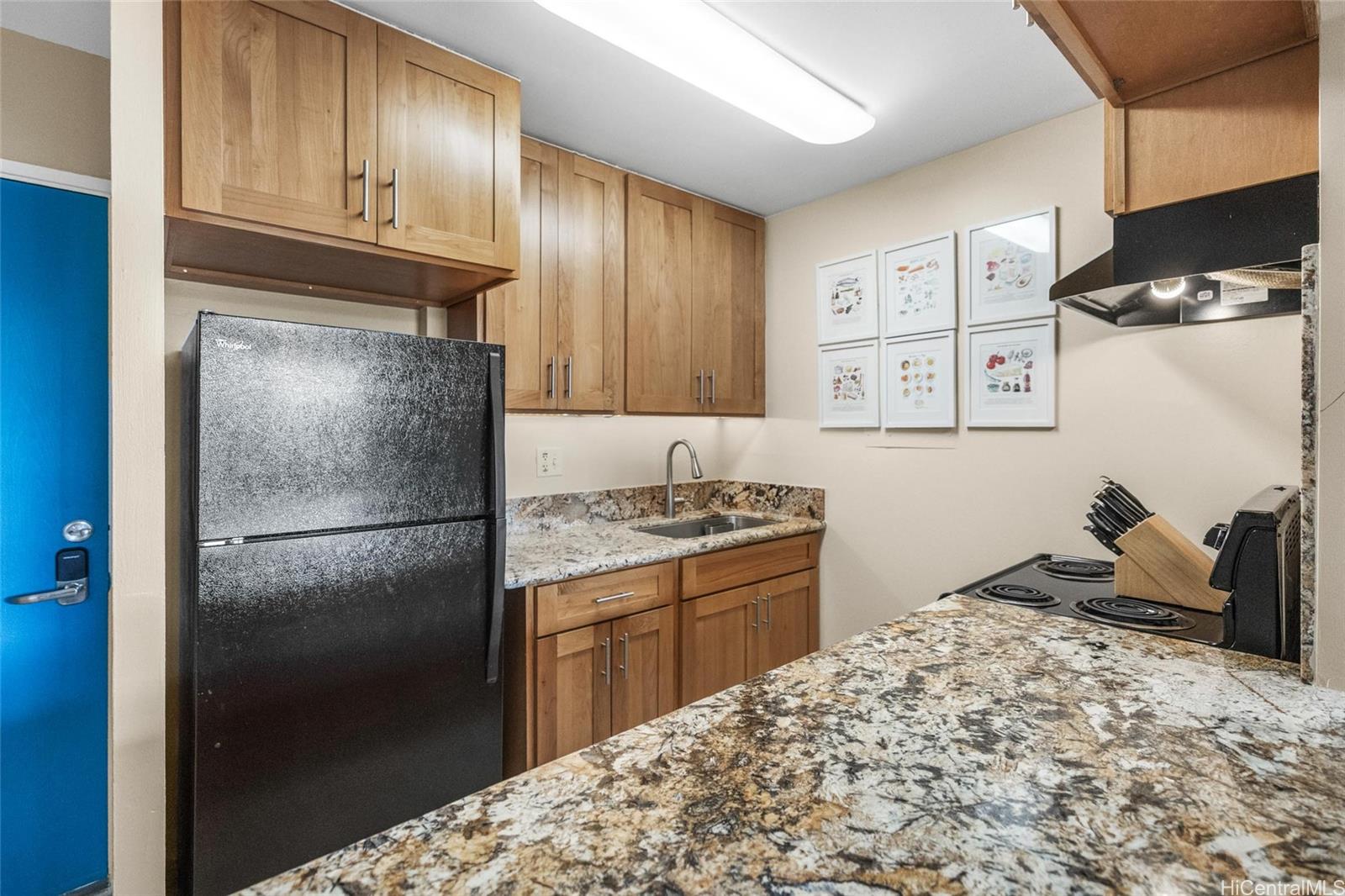 Pearl Ridge Gdns & Twr condo # 7-606, Aiea, Hawaii - photo 3 of 25