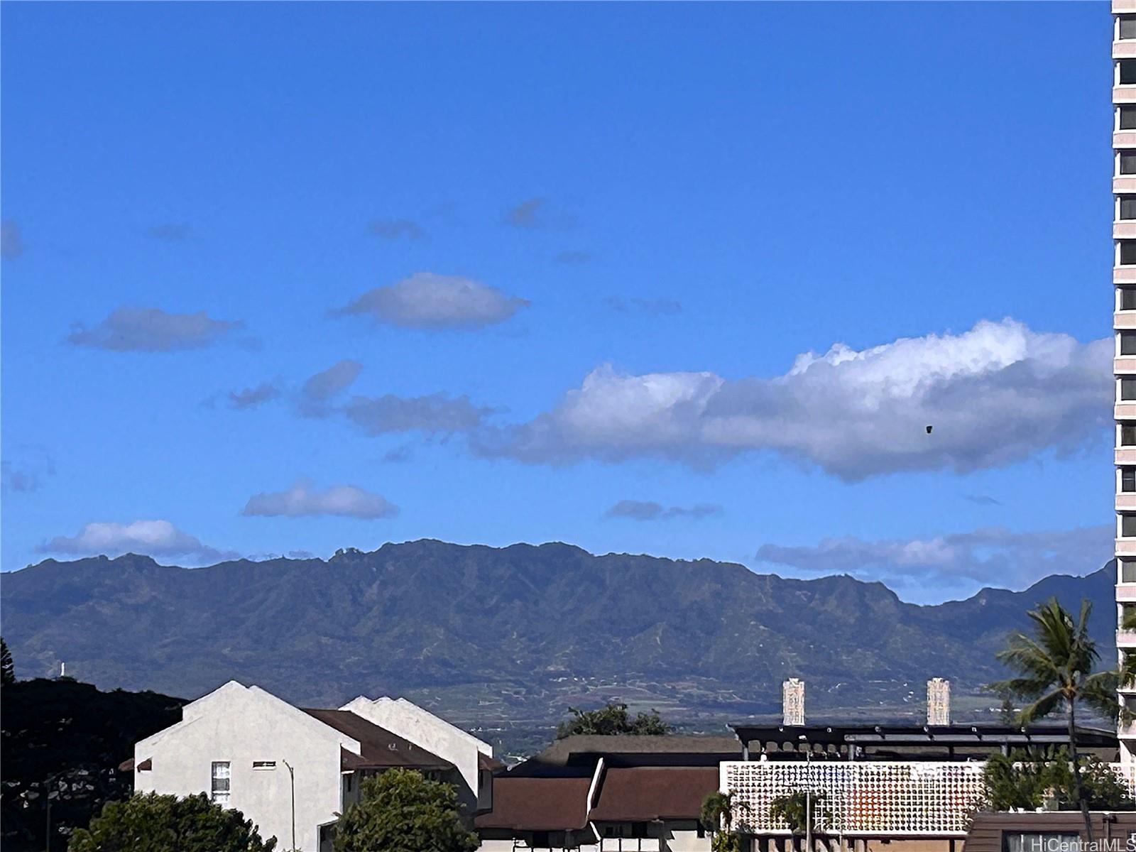 Pearl Ridge Gdns & Twr condo # 7-804, Aiea, Hawaii - photo 14 of 17