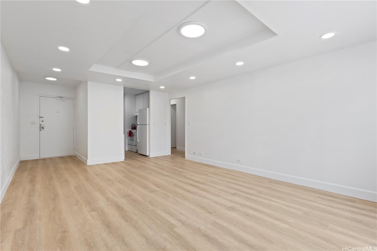 Pearl Ridge Gdns & Twr condo # 1-201, Aiea, Hawaii - photo 6 of 24