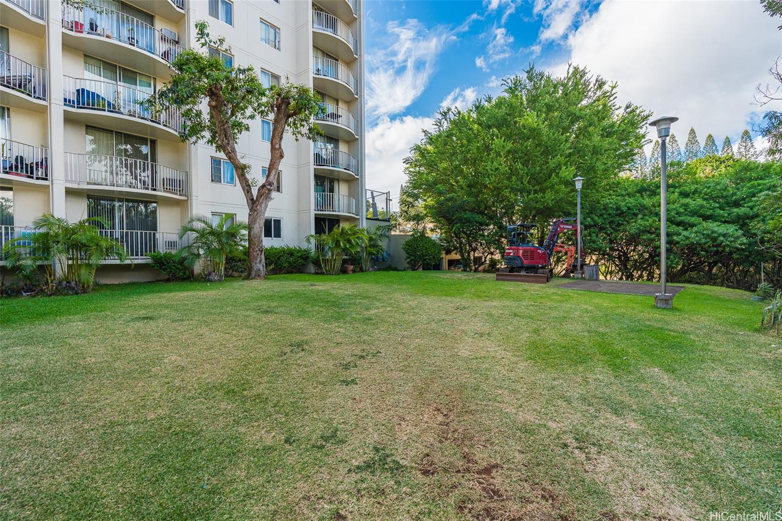 Pearl Ridge Gdns & Twr condo # 2-201, Aiea, Hawaii - photo 16 of 20