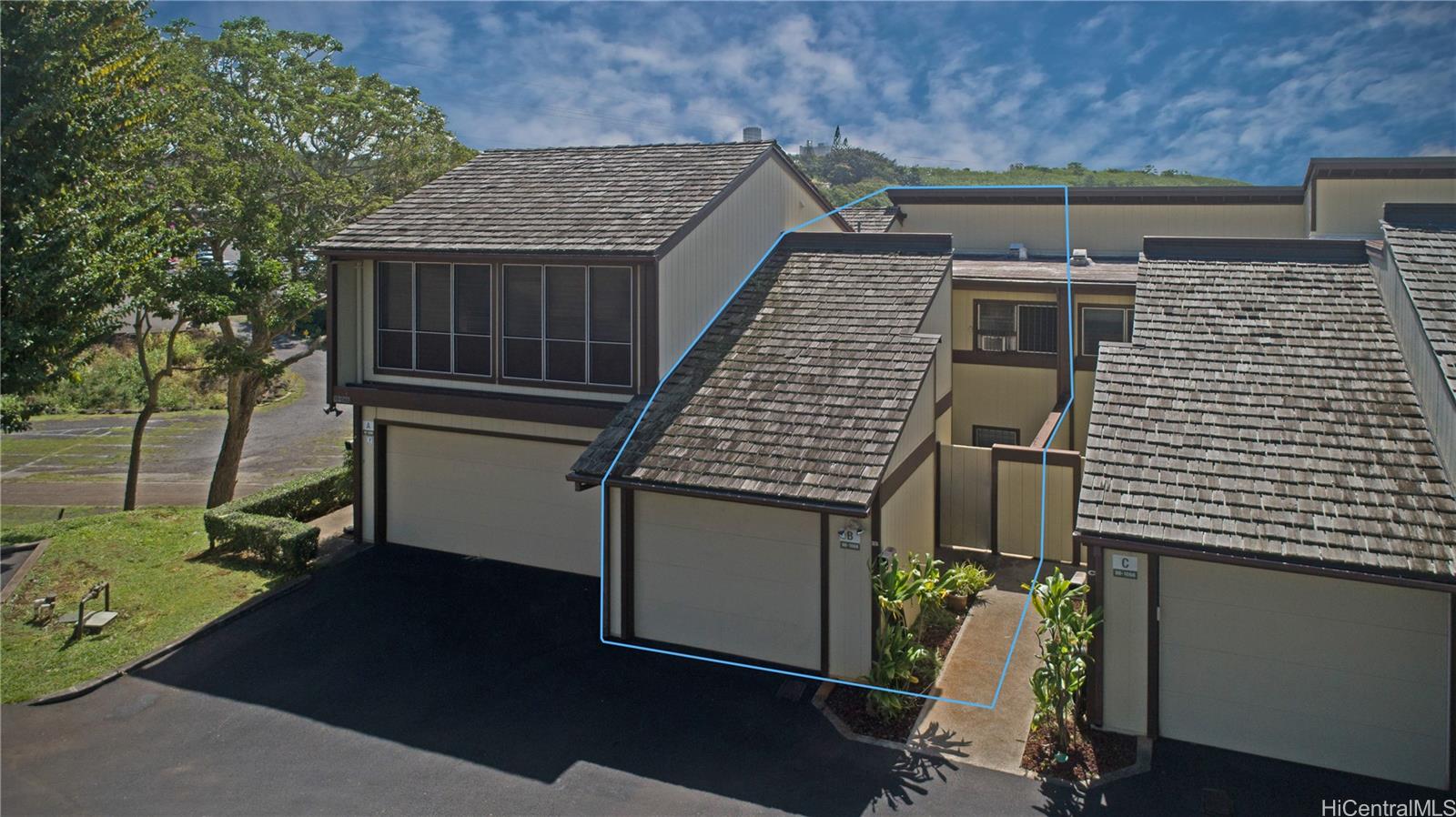 98-1066 Komo Mai Drive townhouse # 92, Aiea, Hawaii - photo 2 of 17