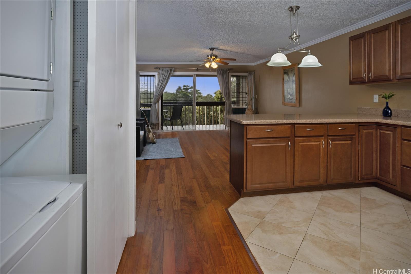 98-1066 Komo Mai Drive townhouse # 92, Aiea, Hawaii - photo 5 of 17