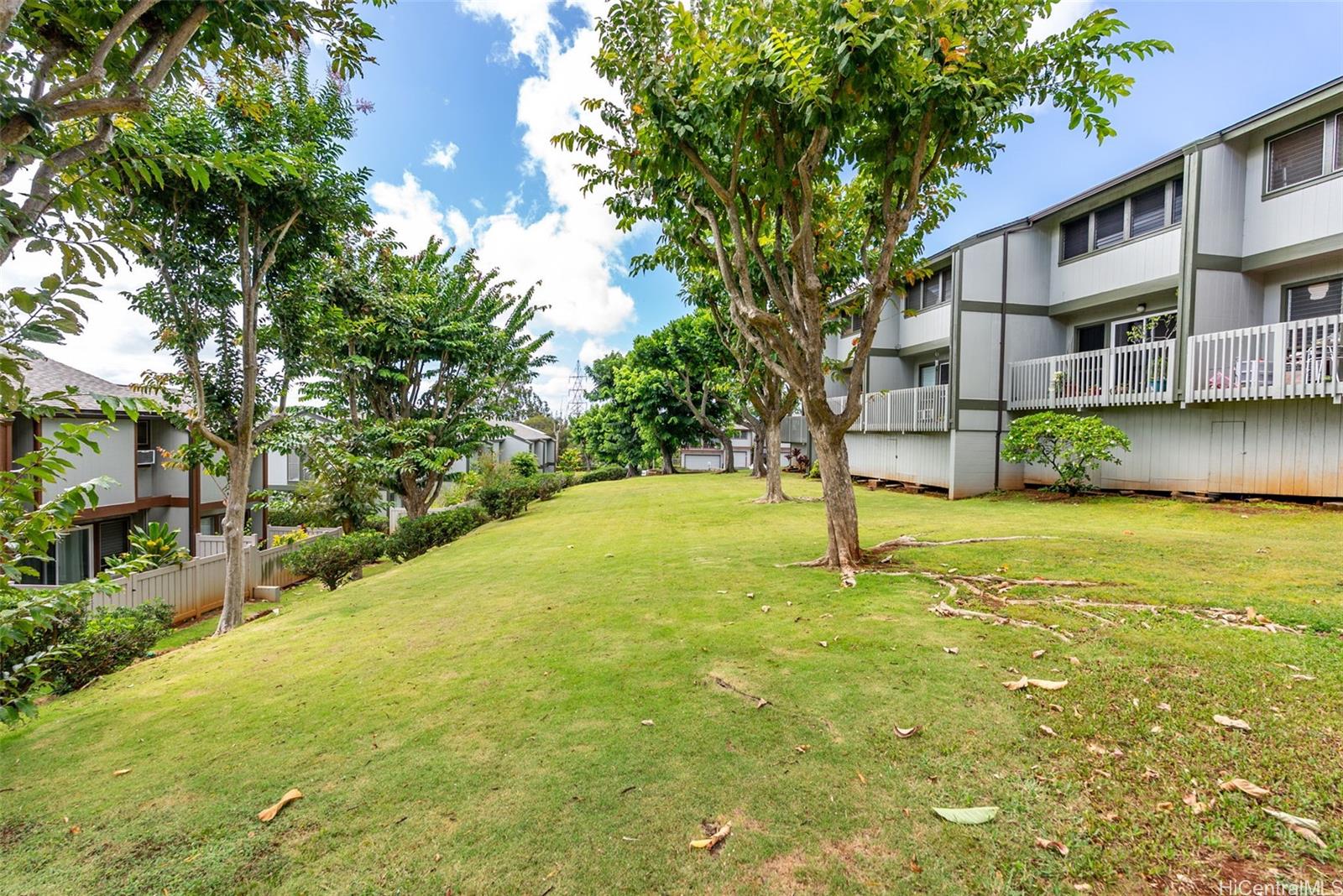 Newtown Estates Comm. Assn. townhouse # 56, Aiea, Hawaii - photo 25 of 25