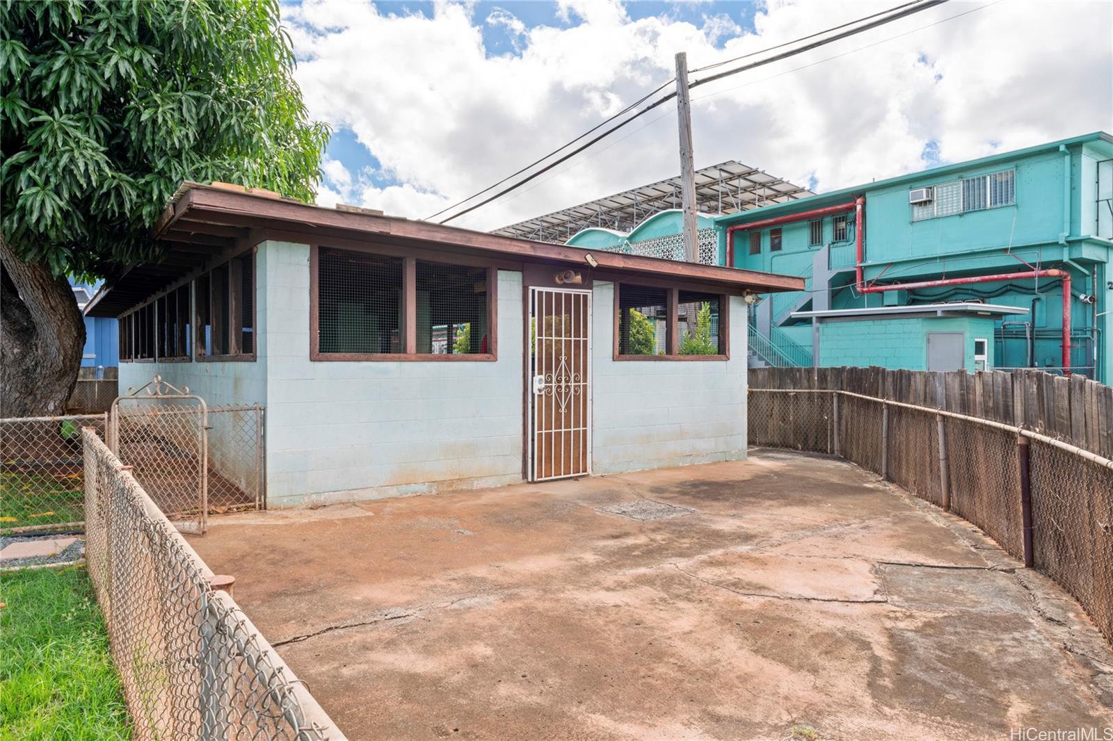 98-119  Hekaha St Waimalu, PearlCity home - photo 17 of 25