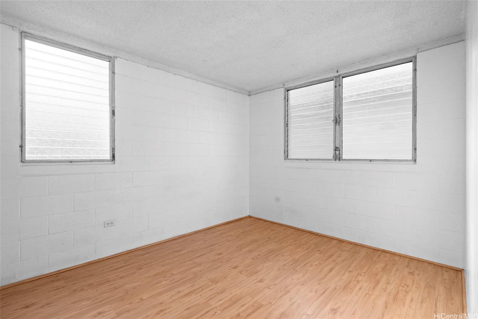 Pearl Manor Apts condo # 204, Aiea, Hawaii - photo 5 of 11