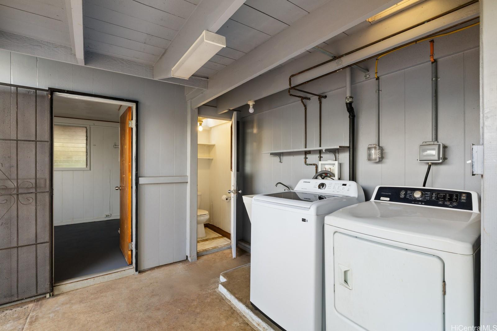 98-121  Kihale Pl Aiea Area, PearlCity home - photo 11 of 25