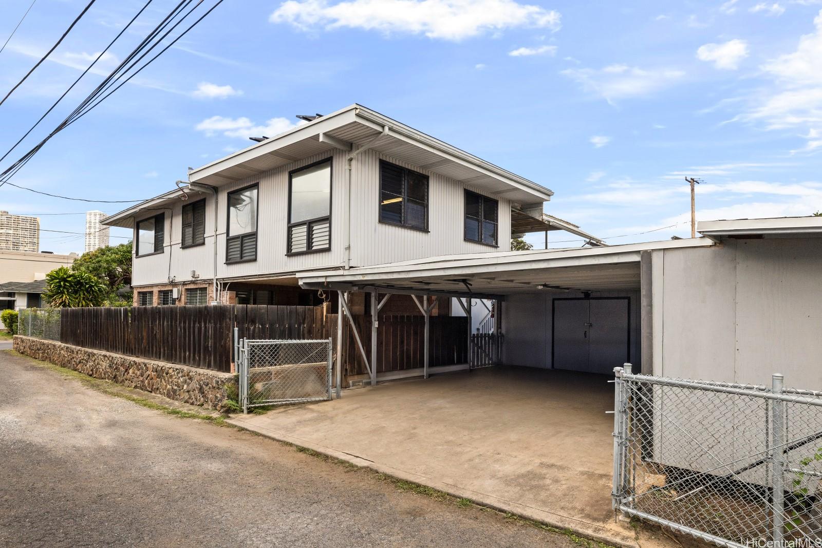 98-121  Kihale Pl Aiea Area, PearlCity home - photo 22 of 25