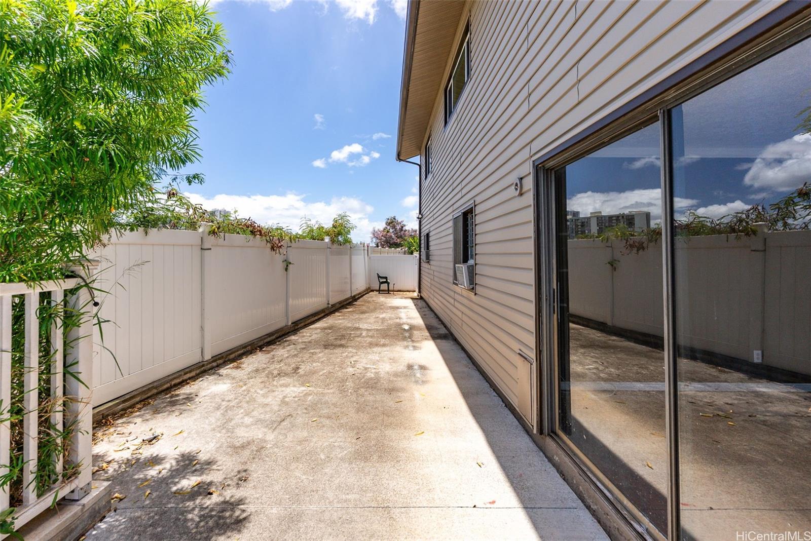 98-1225  Ulune Street Aiea Heights, PearlCity home - photo 25 of 25