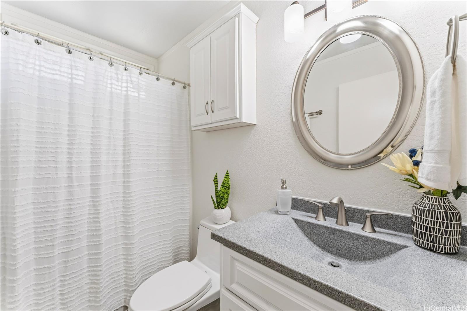 Waiau Gardens townhouse # C, Pearl City, Hawaii - photo 19 of 24