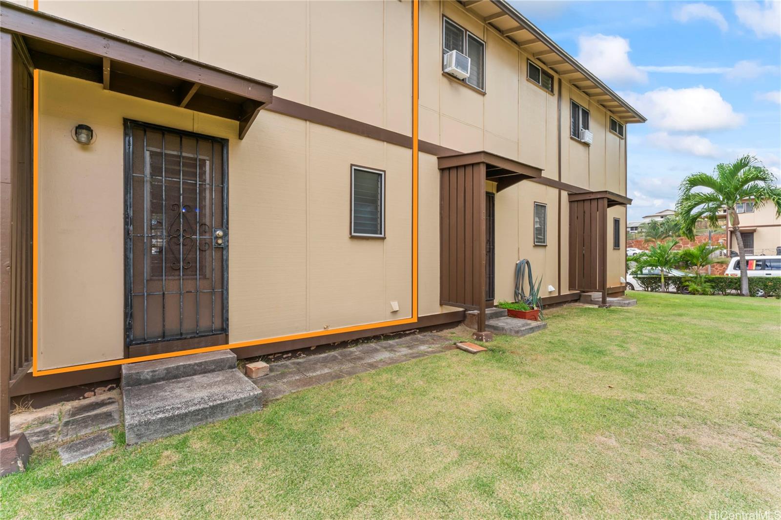 Waiau Gardens townhouse # C, Pearl City, Hawaii - photo 23 of 24