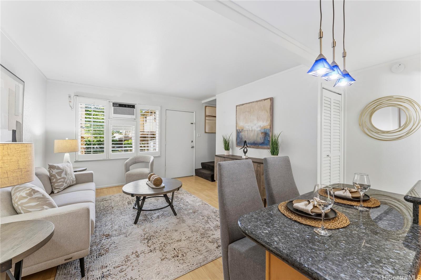 Waiau Gardens townhouse # C, Pearl City, Hawaii - photo 4 of 24