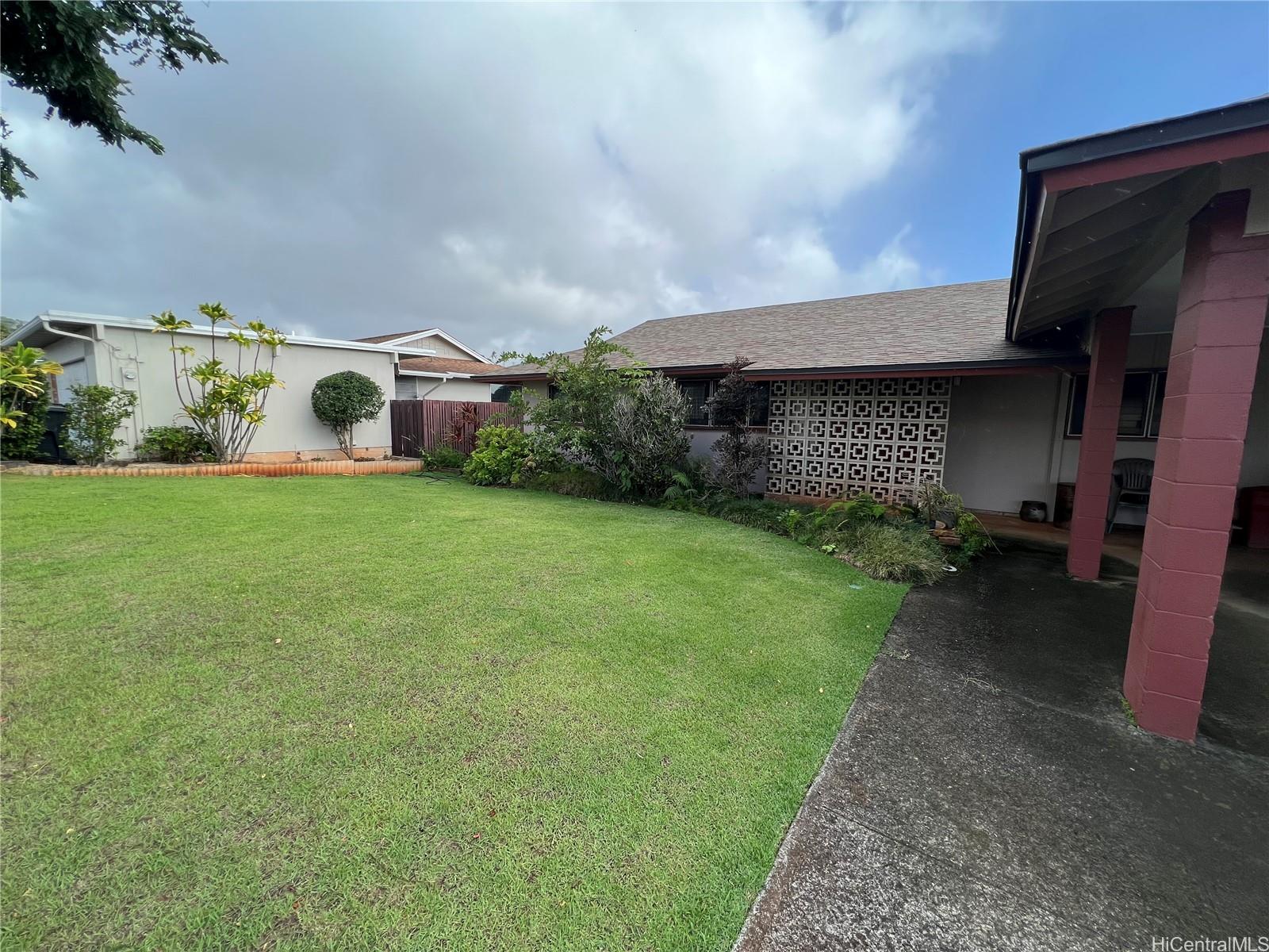 98-1305 Akaaka St Aiea - Rental - photo 23 of 23