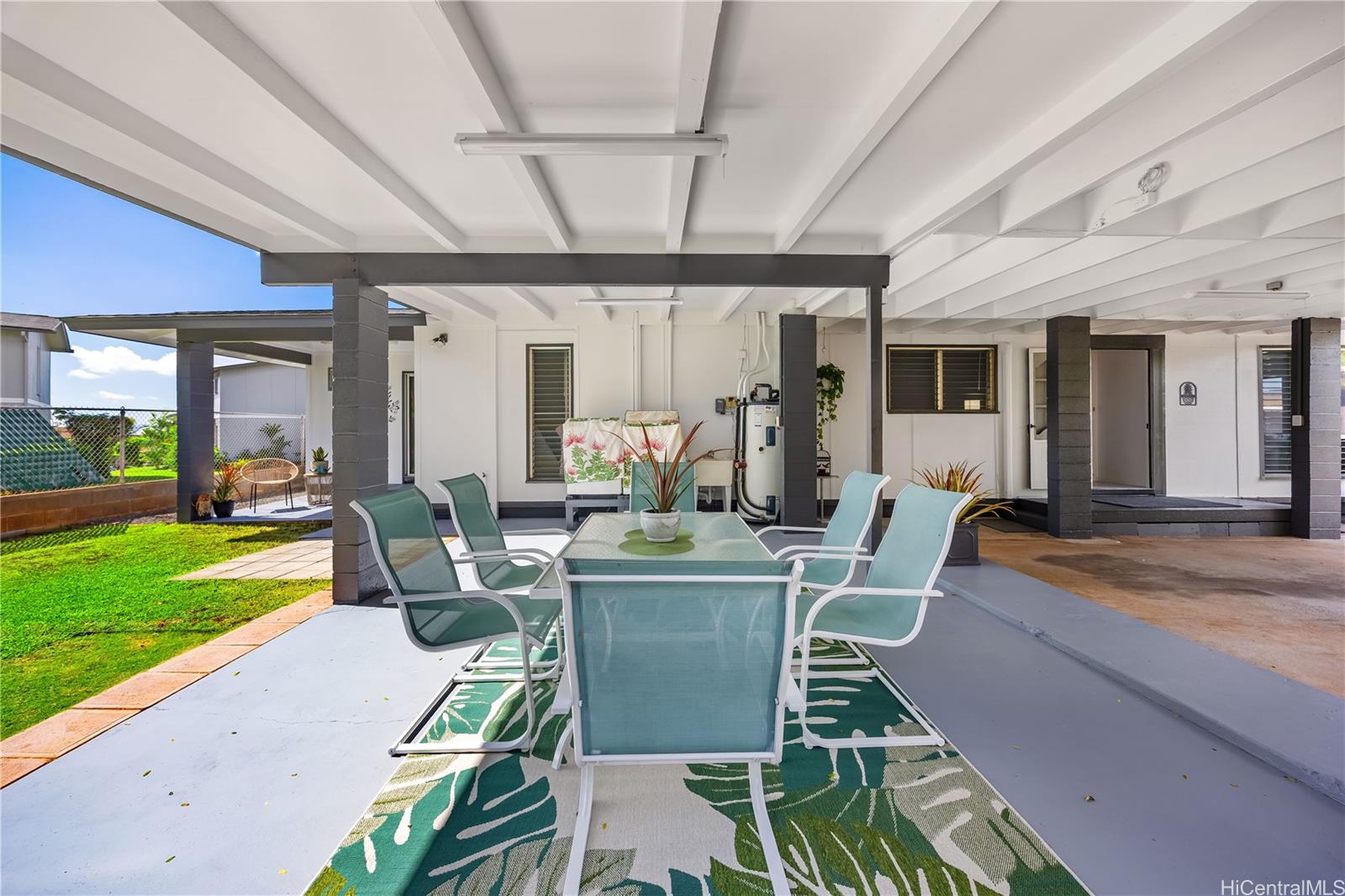 98-1327  Hoohiki St Waiau, PearlCity home - photo 24 of 25