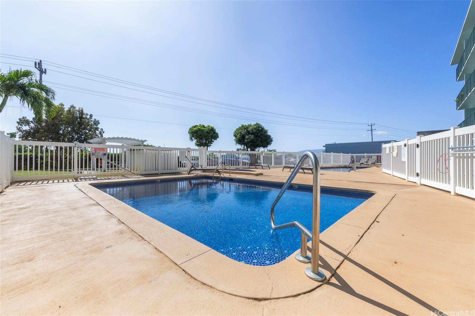 98-135 Lipoa Place Aiea - Rental - photo 18 of 23