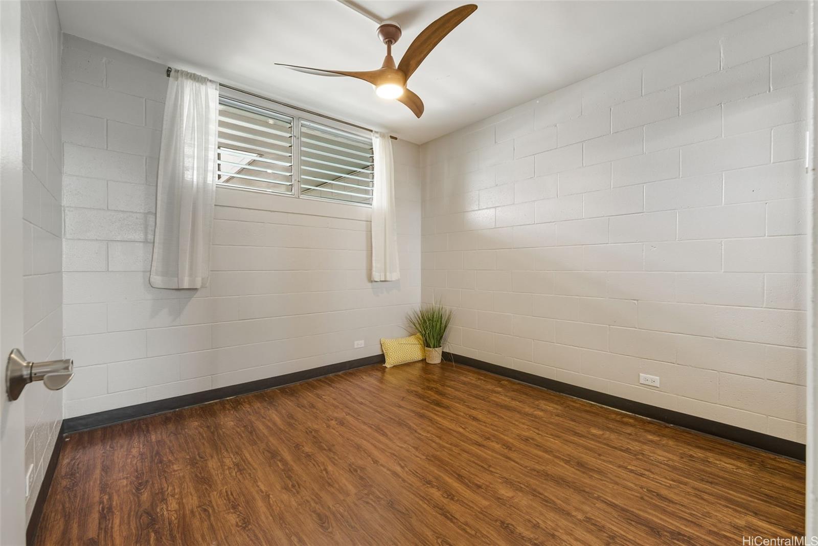 98-135 Lipoa Pl Aiea - Rental - photo 15 of 22