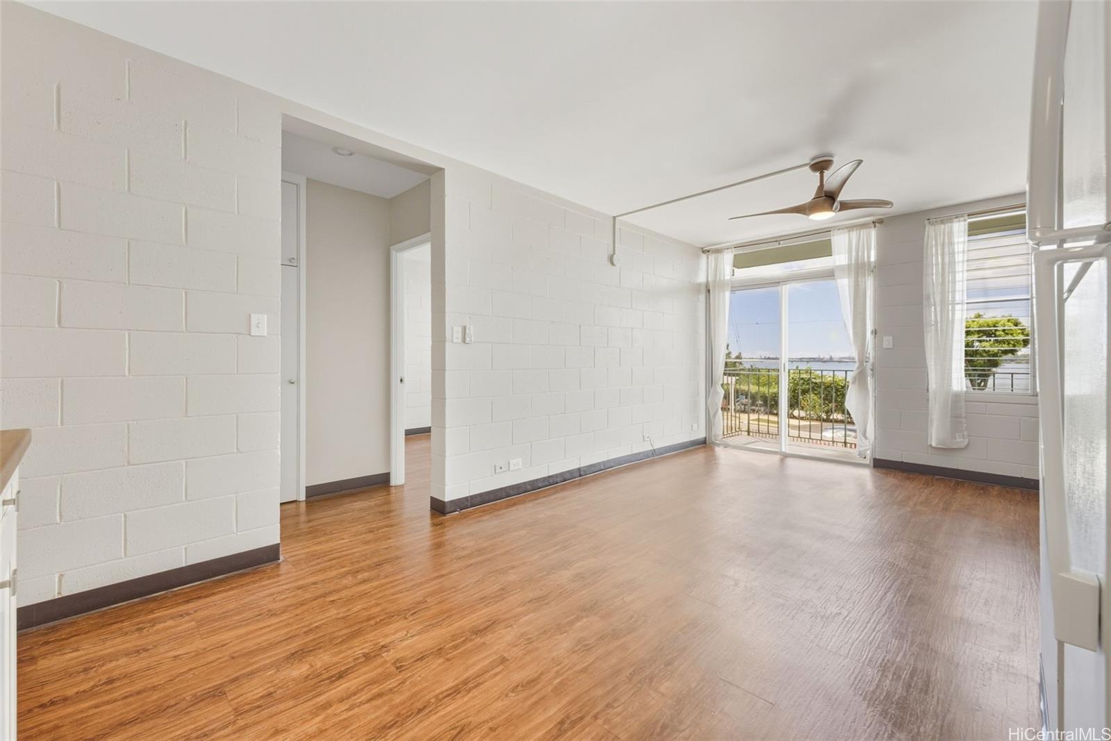 98-135 Lipoa Pl Aiea - Rental - photo 4 of 22