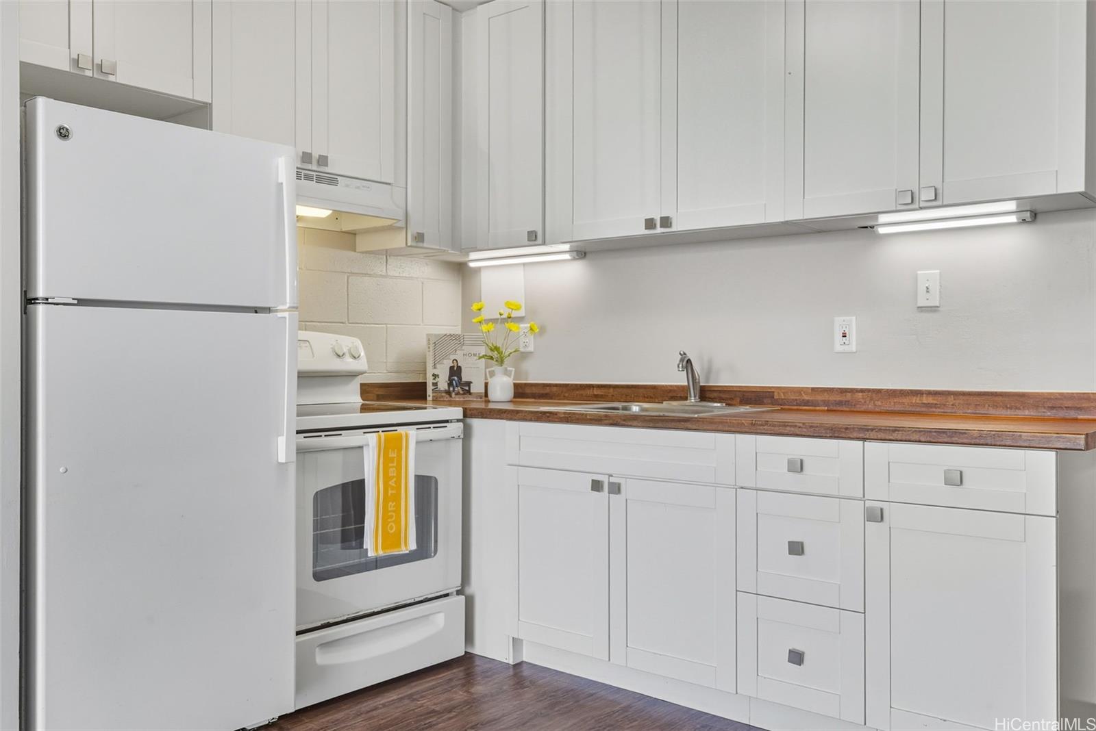 98-135 Lipoa Pl Aiea - Rental - photo 5 of 22