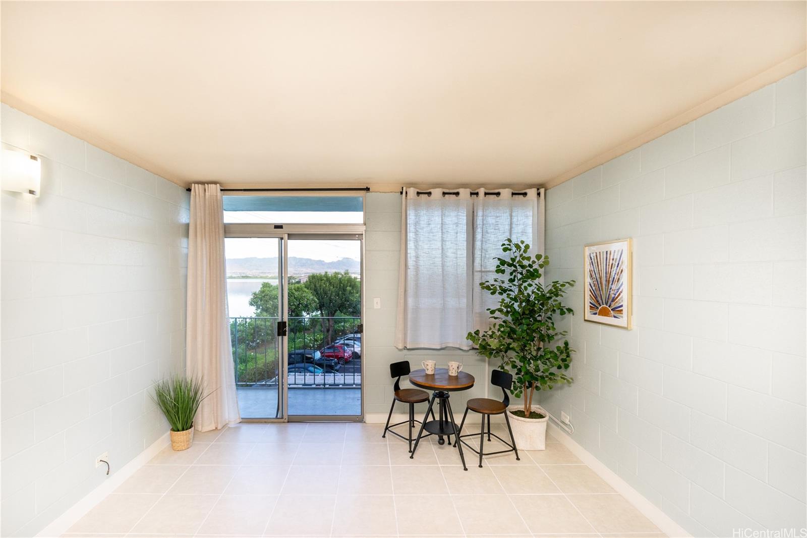 98-135 Lipoa Pl Aiea - Rental - photo 4 of 17