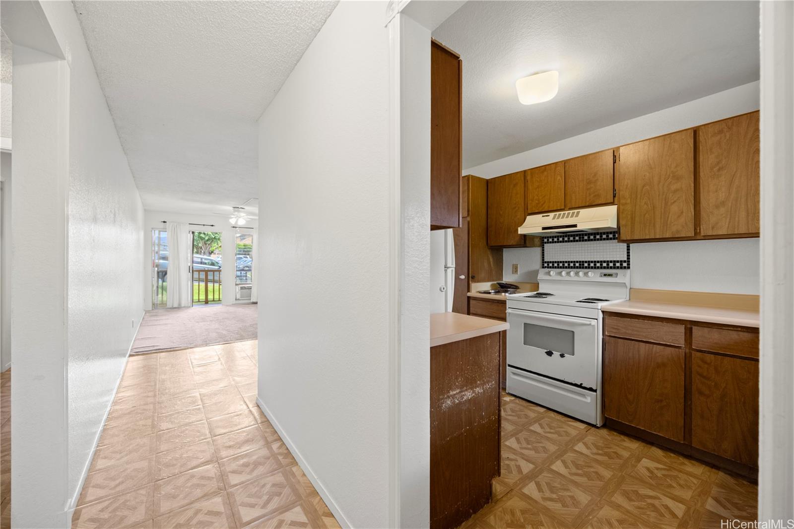 Waiau Garden Villa condo # 18168, Pearl City, Hawaii - photo 2 of 25