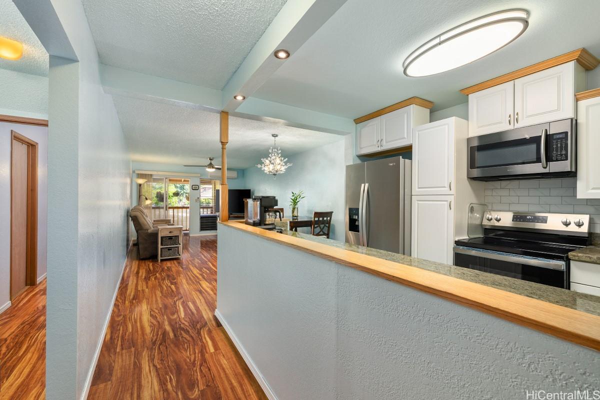 98-1372 Koaheahe Place townhouse # 18174, Pearl City, Hawaii - photo 2 of 24