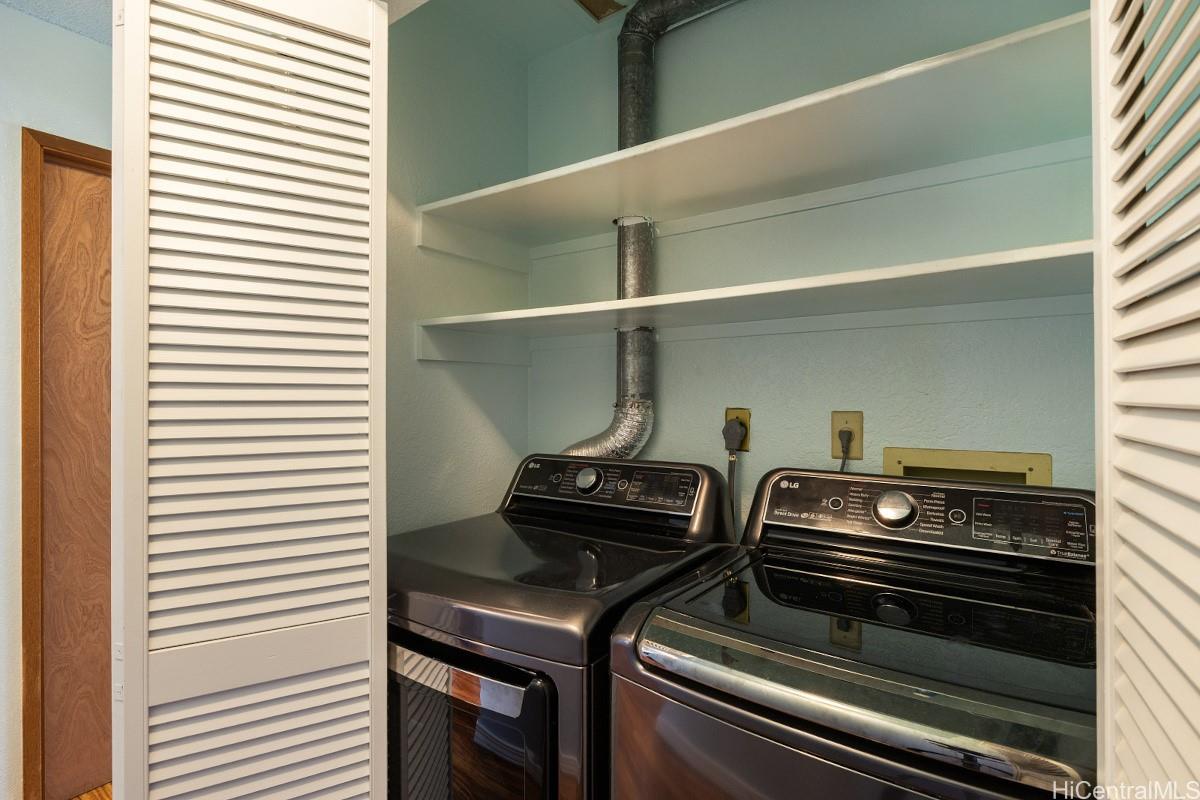 98-1372 Koaheahe Place townhouse # 18174, Pearl City, Hawaii - photo 13 of 24