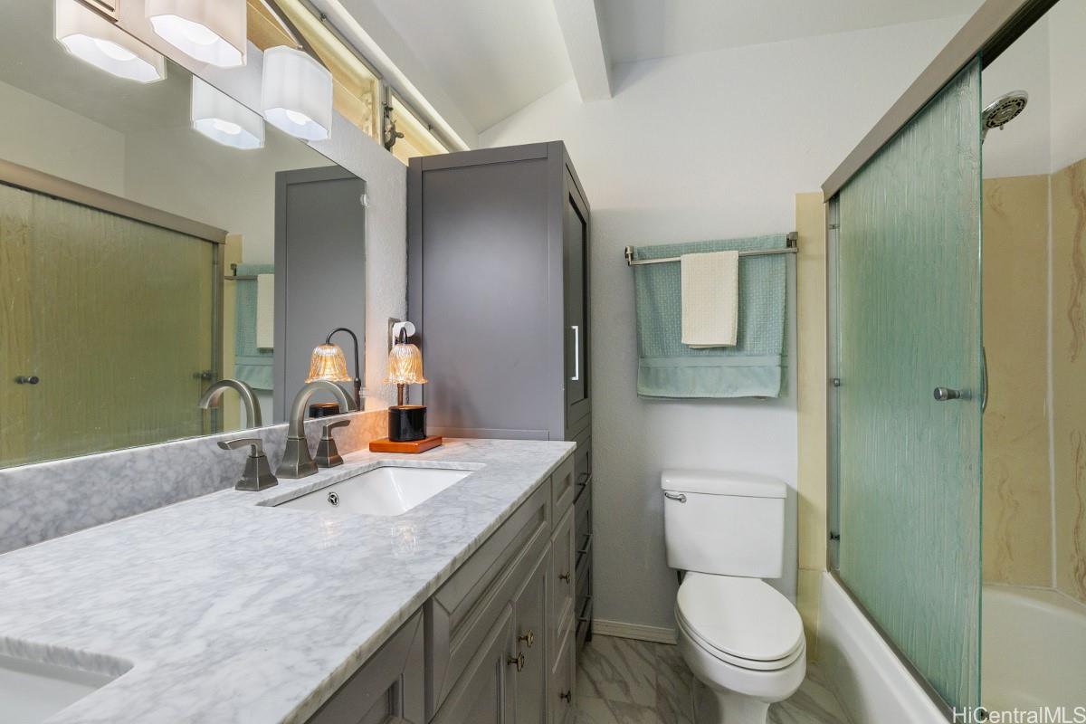 98-1372 Koaheahe Place townhouse # 18174, Pearl City, Hawaii - photo 8 of 24