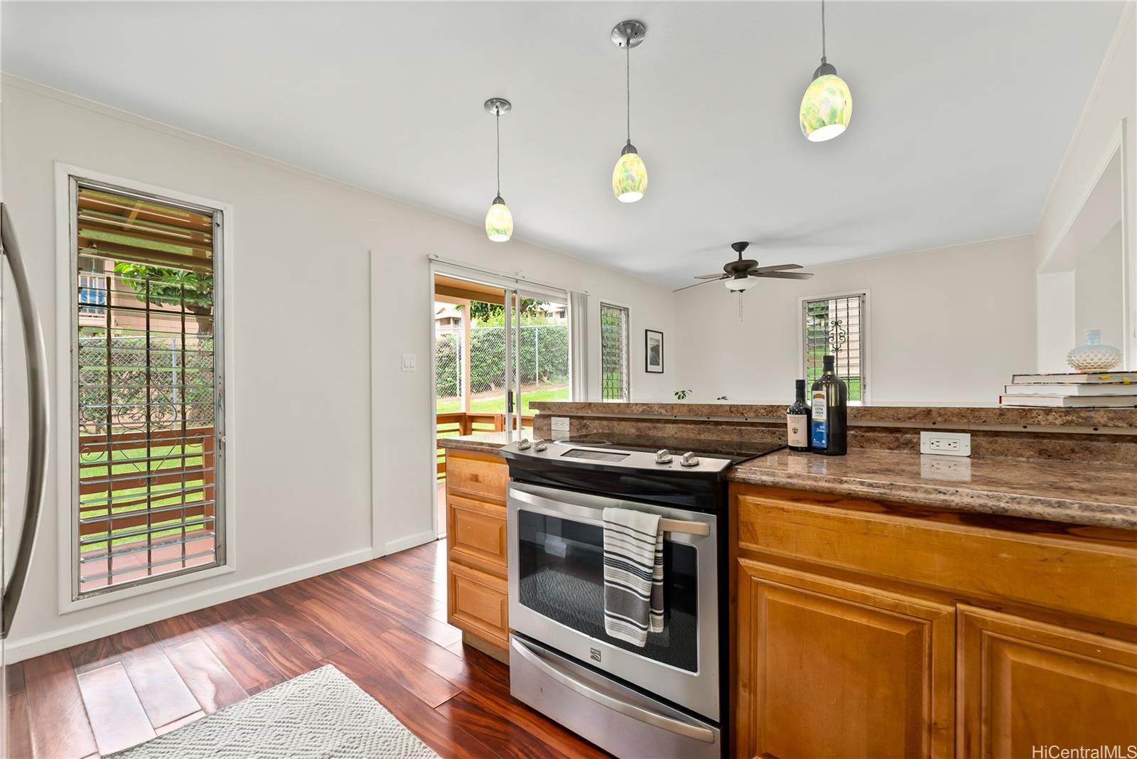 Waiau Gardens Kai B condo # 88, Pearl City, Hawaii - photo 10 of 25