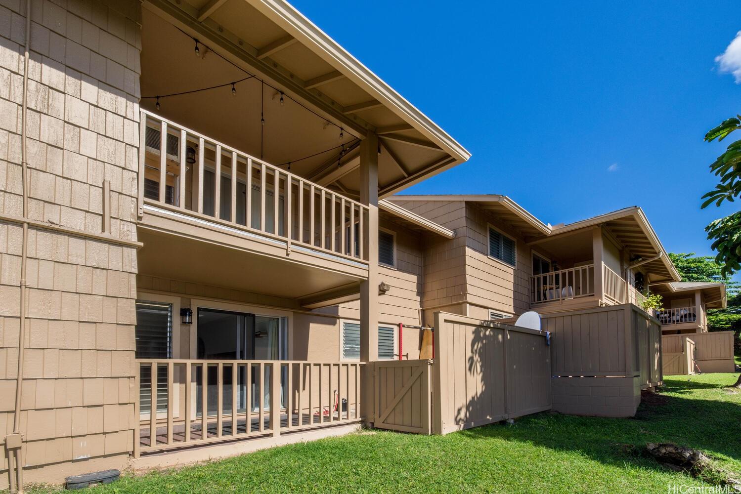 Waiau Garden Villa condo # 11101, Pearl City, Hawaii - photo 3 of 21