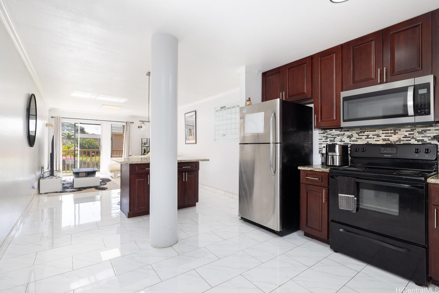 Waiau Garden Villa condo # 11101, Pearl City, Hawaii - photo 6 of 21