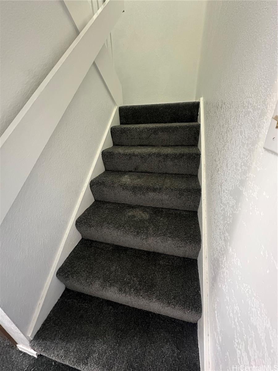 98-1379 Koaheahe Place Pearl City - Rental - photo 11 of 24