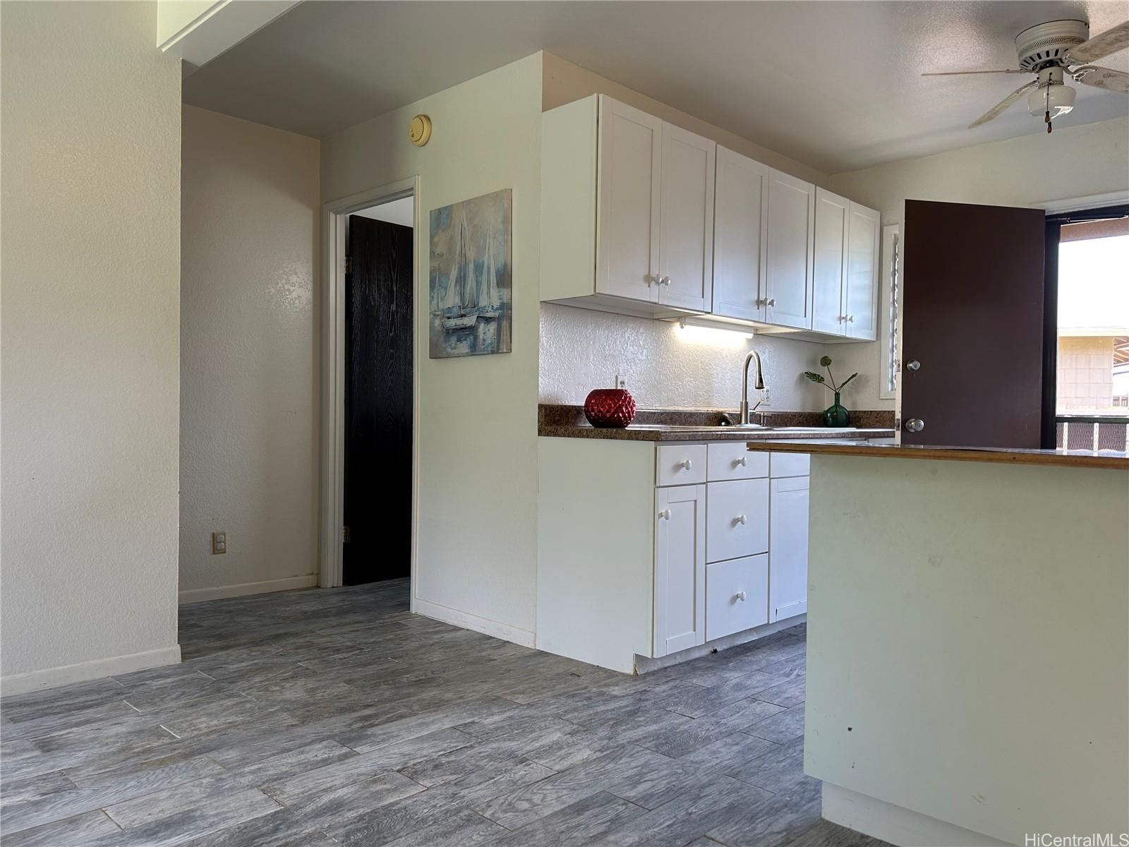 98-1385 Hinu Place townhouse # 77, Pearl City, Hawaii - photo 3 of 18