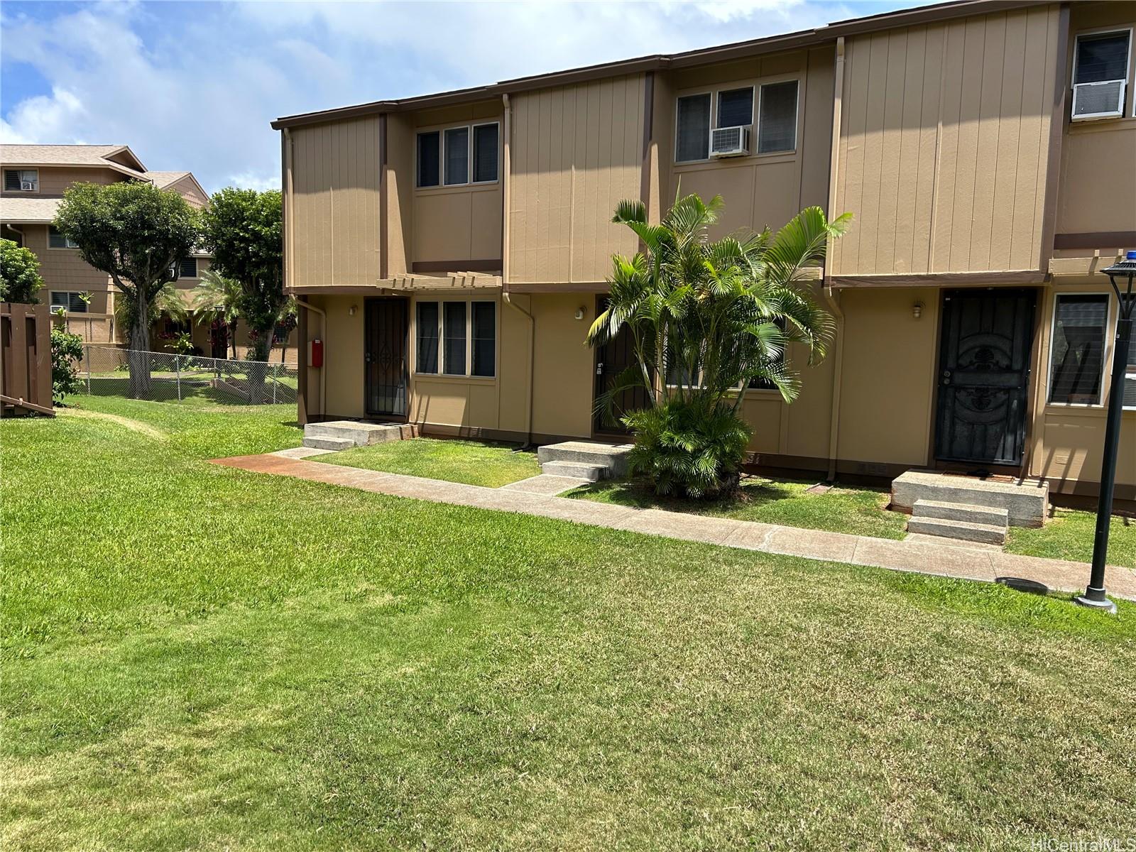 98-1385 Hinu Place townhouse # 77, Pearl City, Hawaii - photo 6 of 18