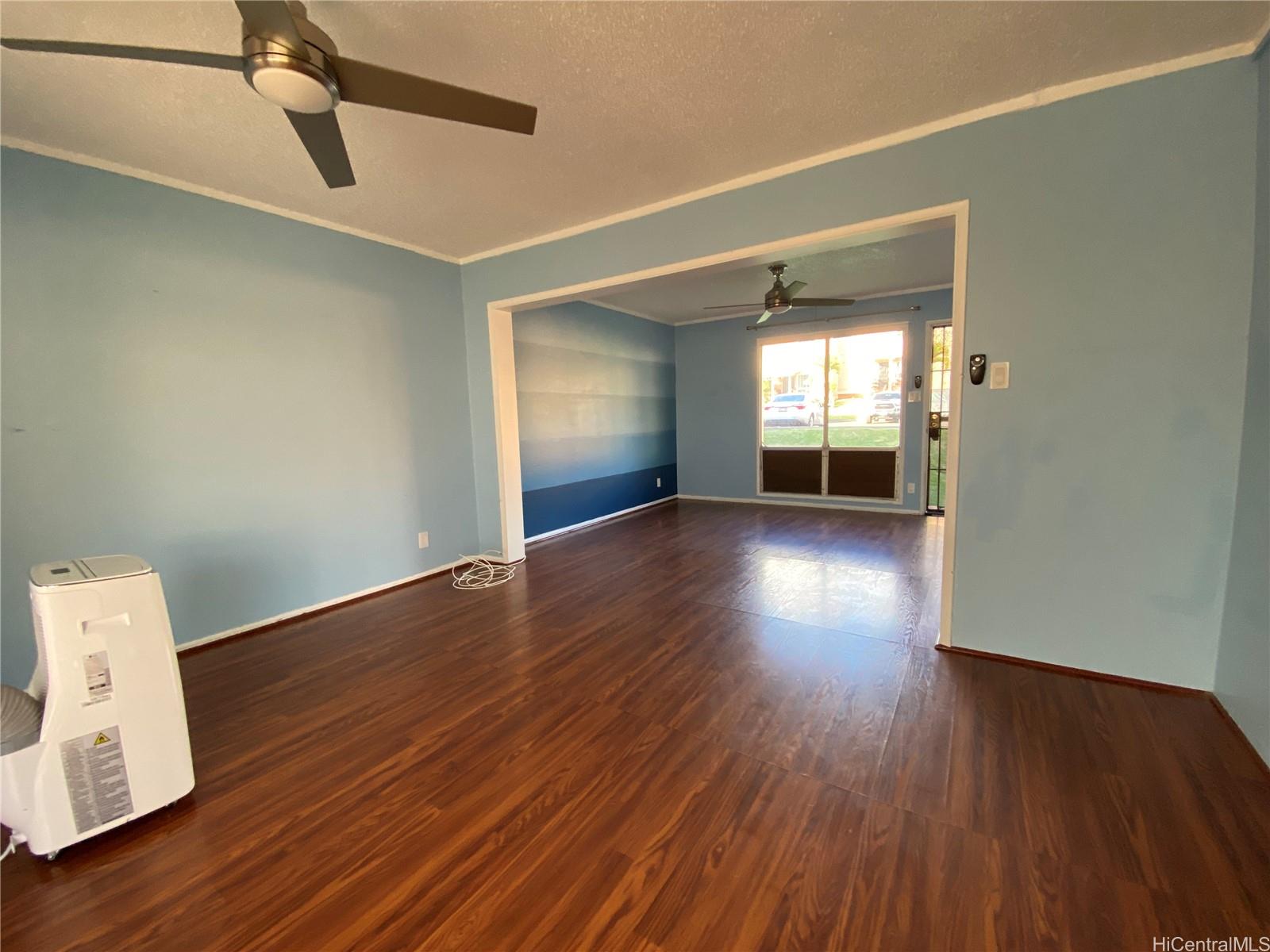 98-1387 Nola Street Pearl City - Rental - photo 3 of 15