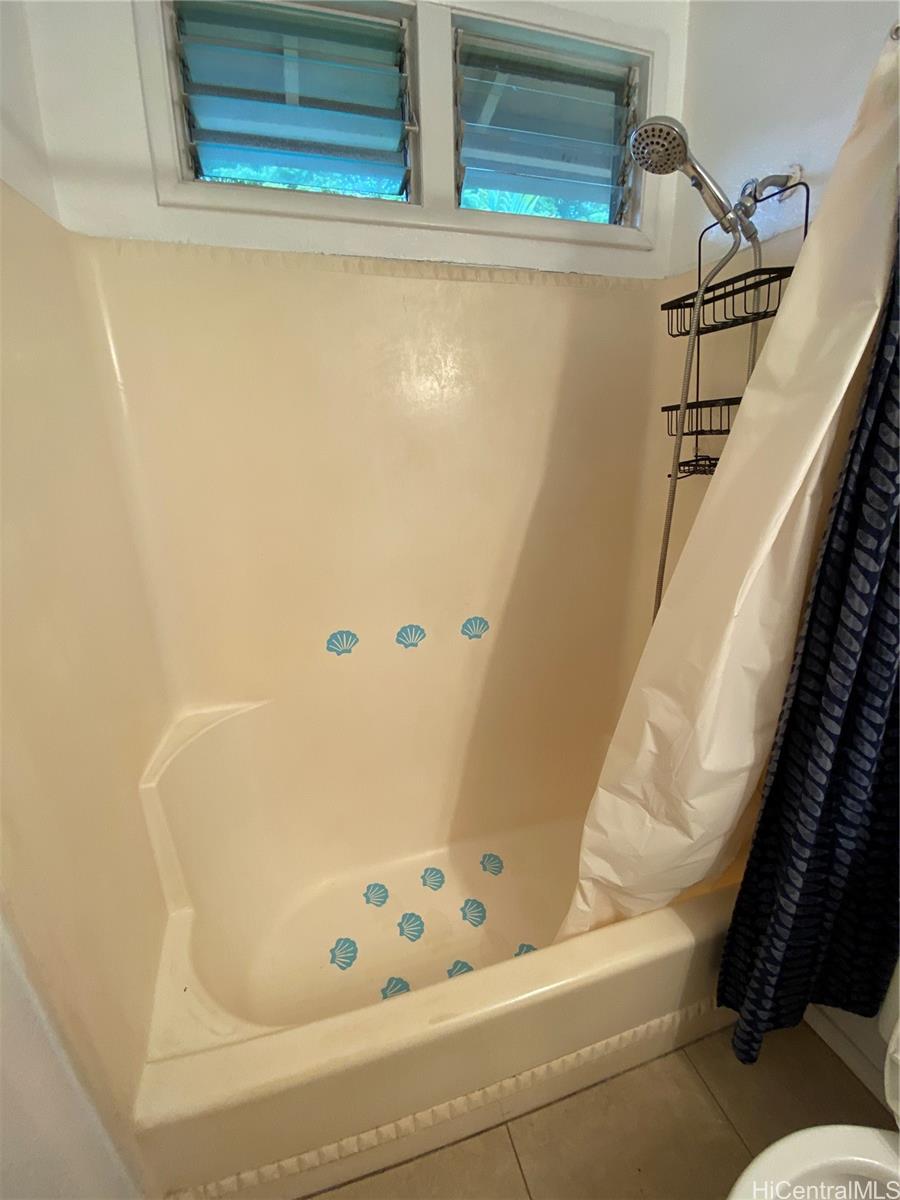 98-1388 Hinu Place Pearl City - Rental - photo 9 of 15