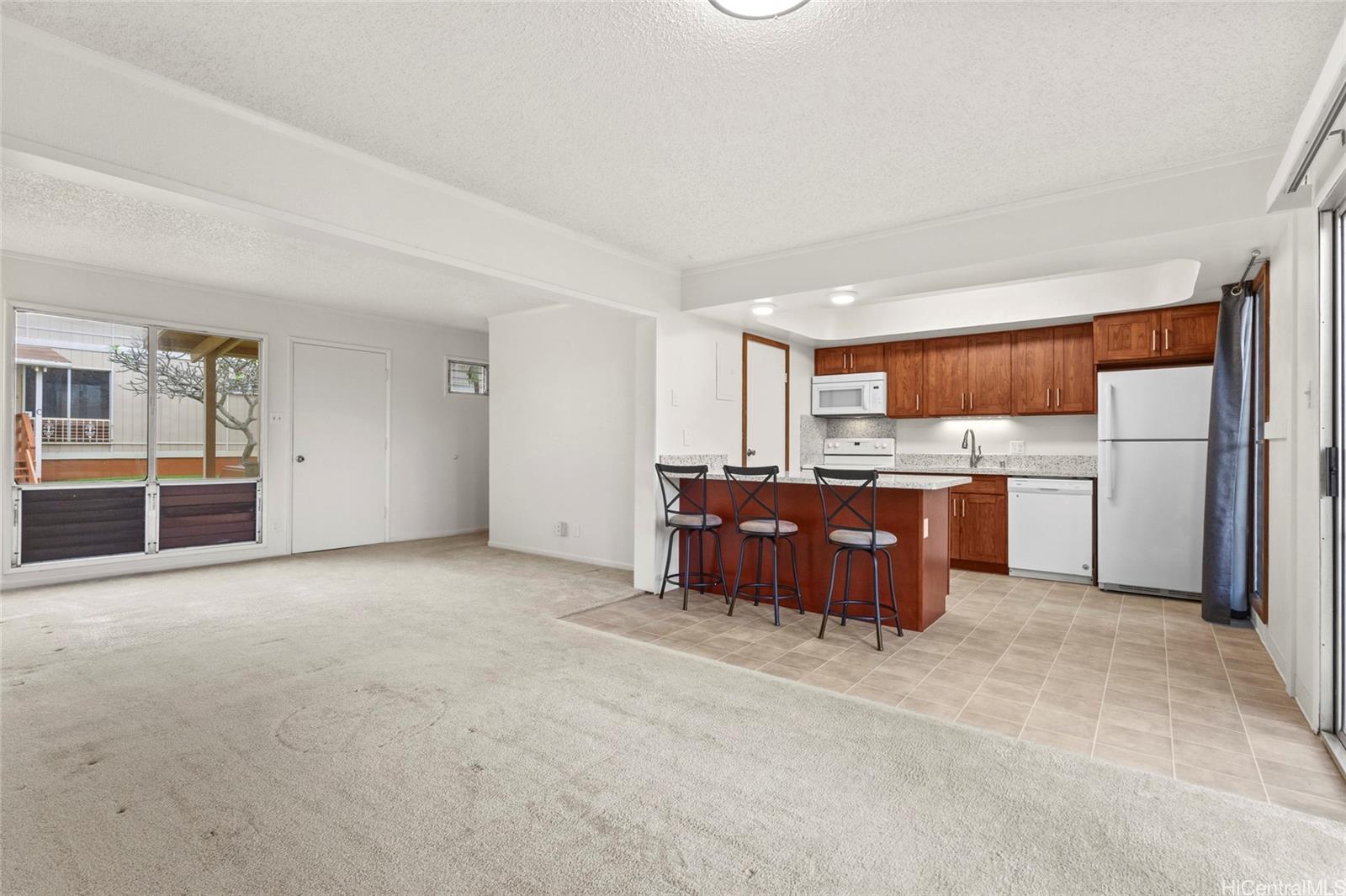 98-1391 Nola St townhouse # 16, Pearl City, Hawaii - photo 5 of 23