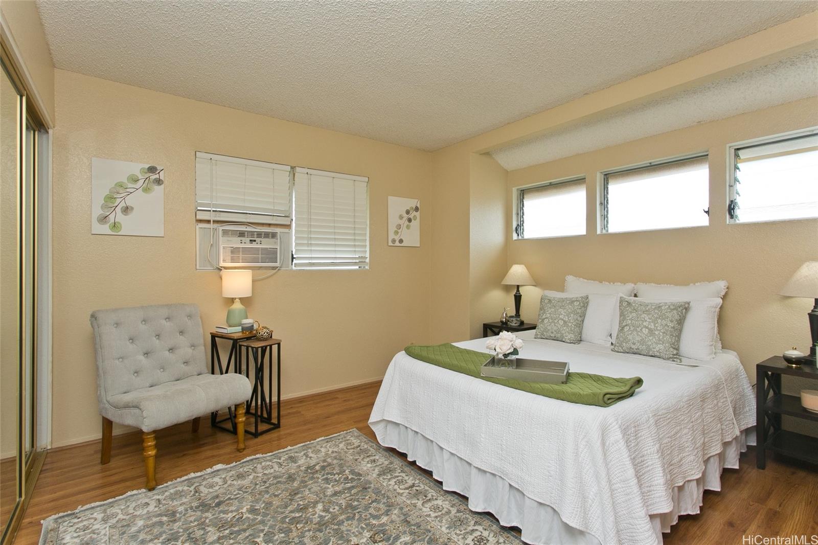 Waiau Garden Villa condo # 16153, Pearl City, Hawaii - photo 9 of 17