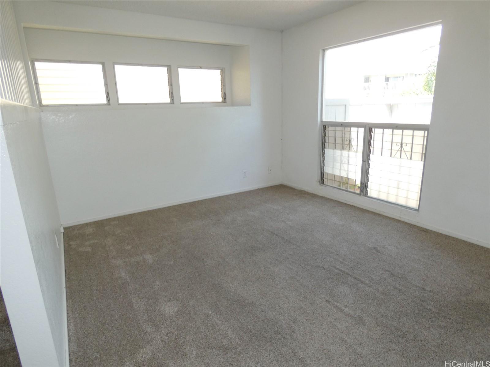 98-1409 Kamahao Street townhouse # 158, Pearl City, Hawaii - photo 5 of 16