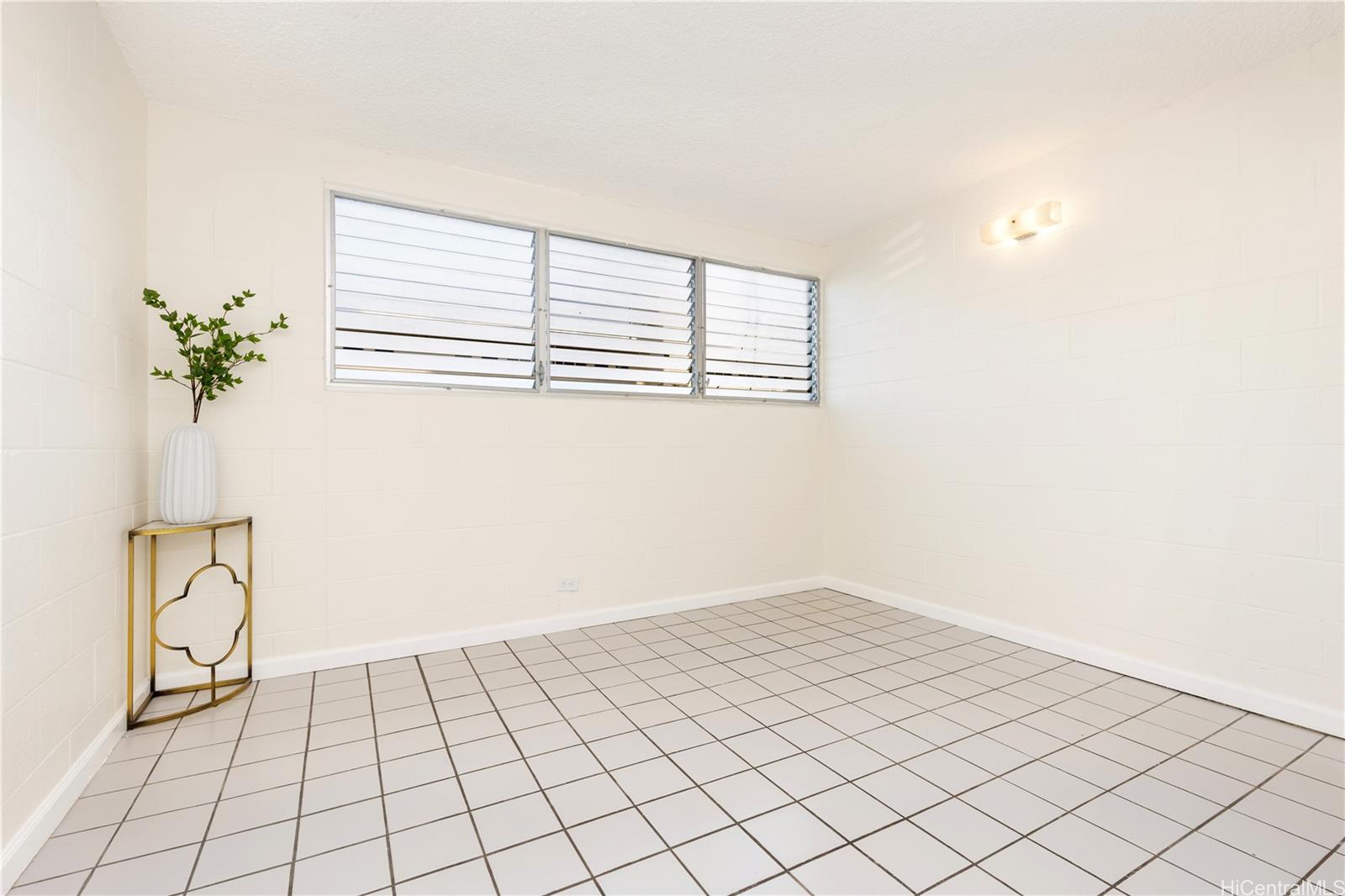 White Pearl Apts condo # 103, Aiea, Hawaii - photo 11 of 24