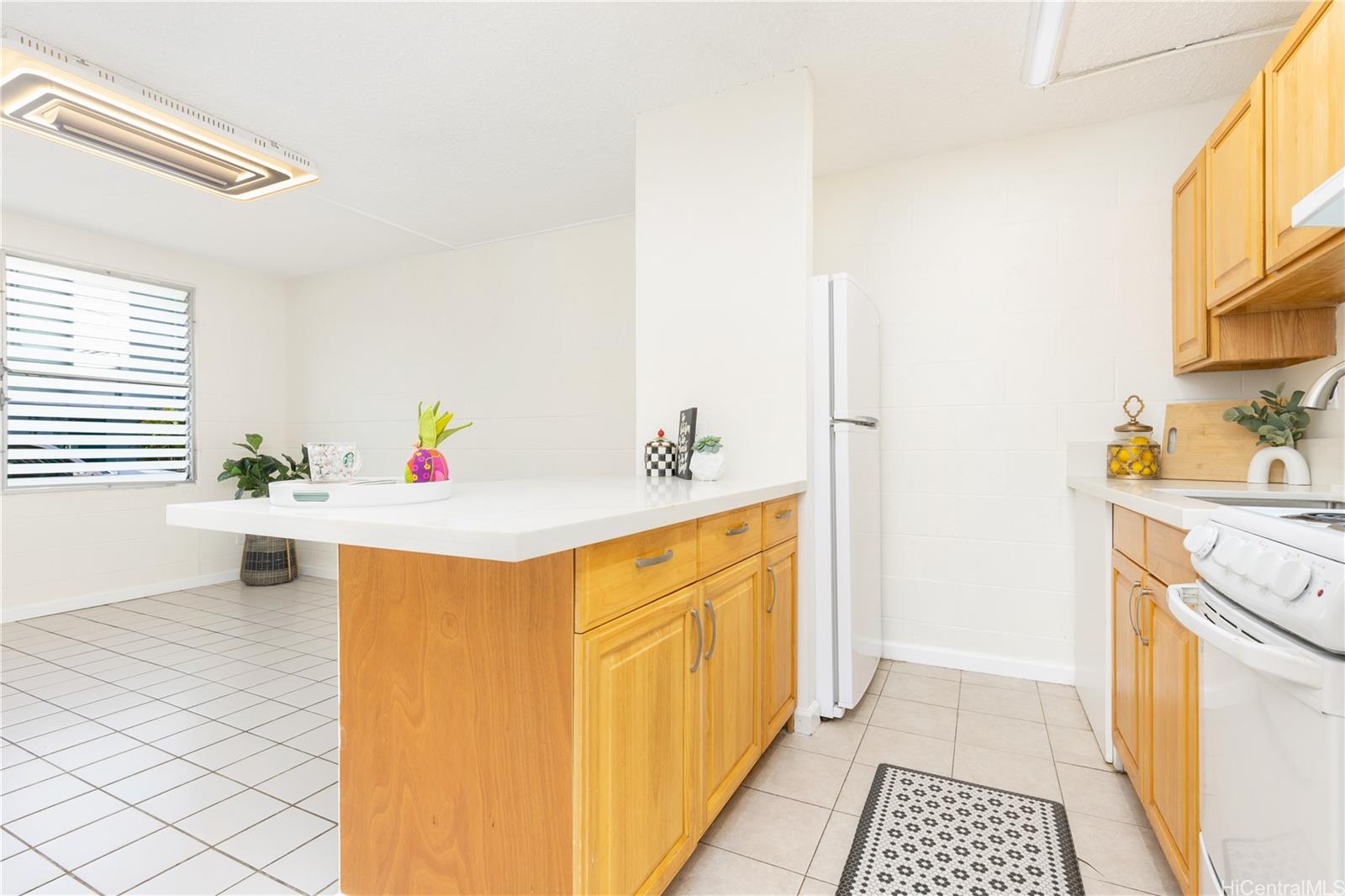 White Pearl Apts condo # 103, Aiea, Hawaii - photo 7 of 24