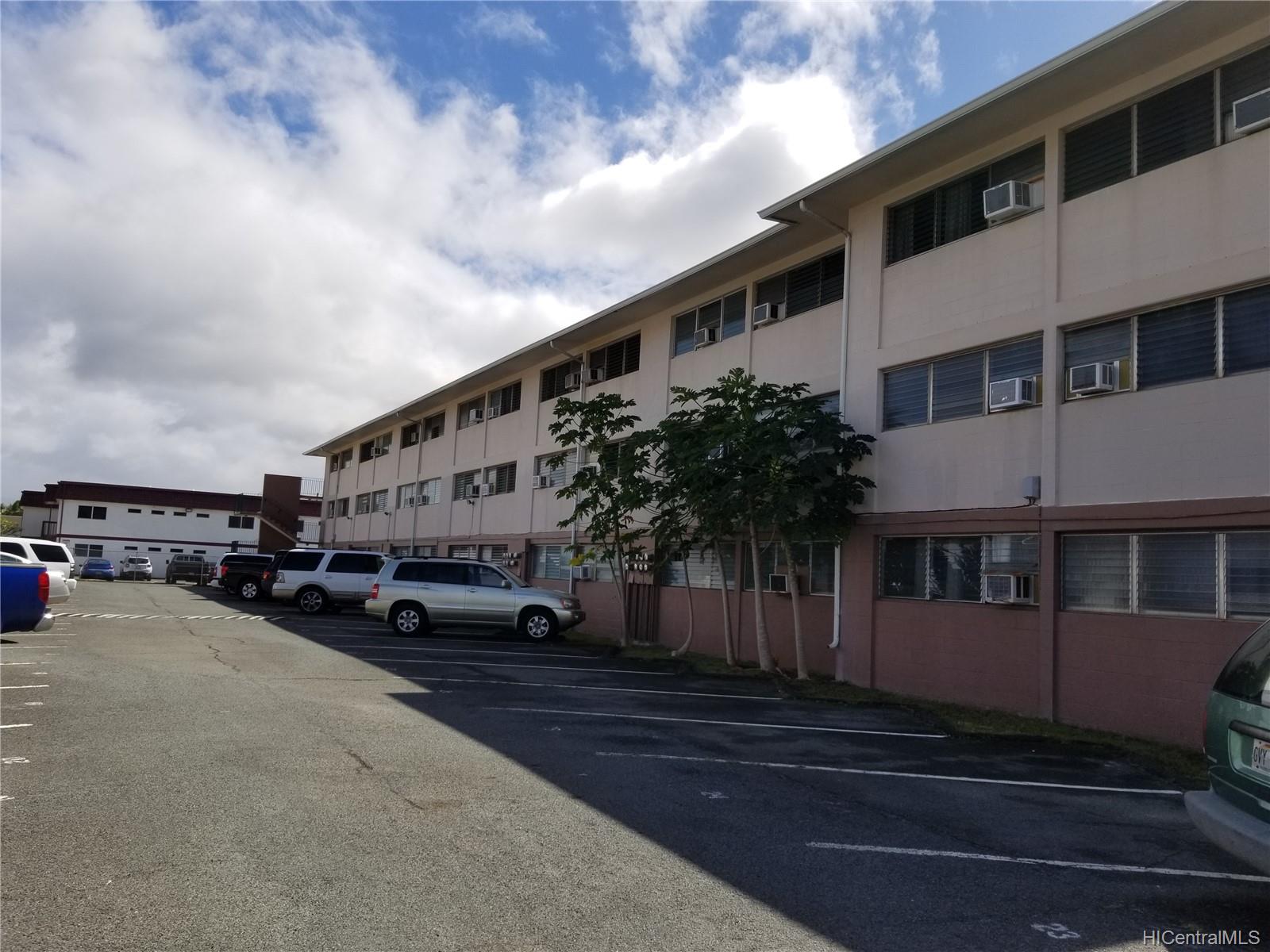 White Pearl Apts 308, 98142 Lipoa Place, Aiea Pearlridge condo Sold