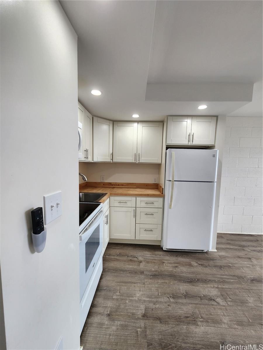 98-142 Lipoa Pl Aiea - Rental - photo 9 of 16