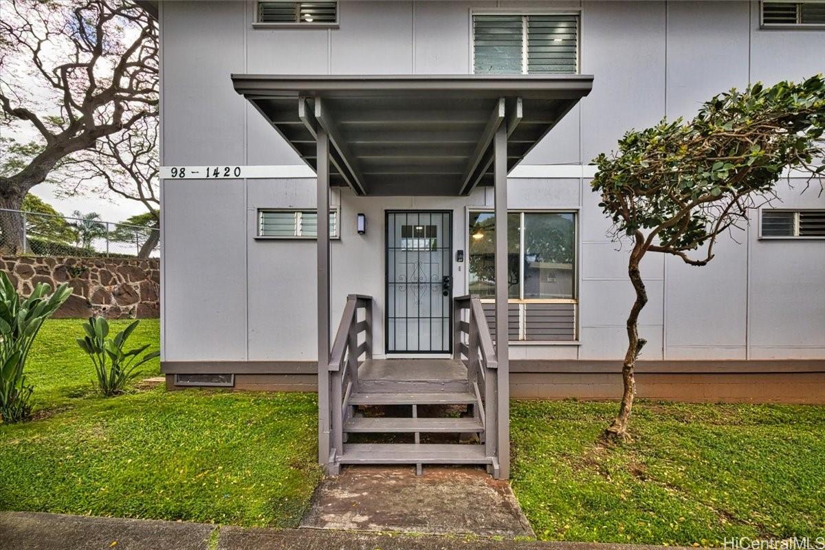 98-1420 KOAHEAHE Street townhouse # 22, Pearl City, Hawaii - photo 21 of 24