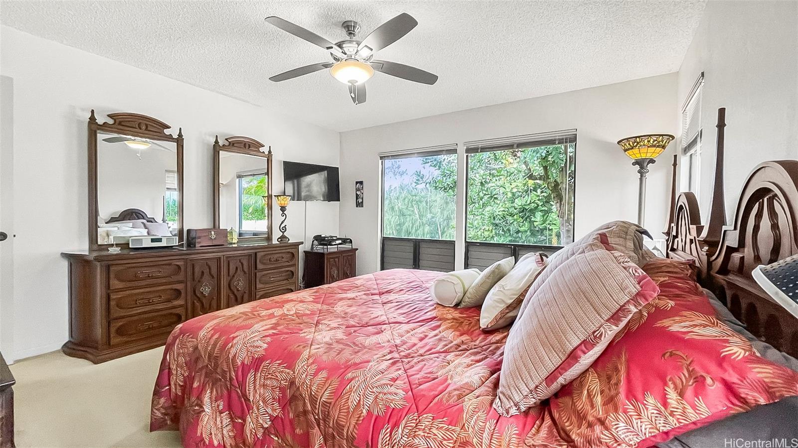 98-1421  Onikiniki Place Pearlridge, PearlCity home - photo 13 of 23