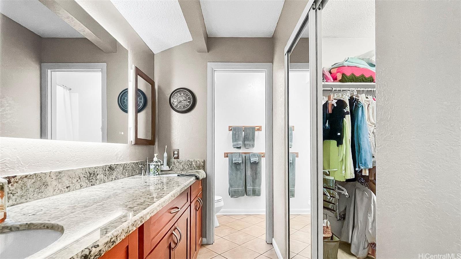 98-1421  Onikiniki Place Pearlridge, PearlCity home - photo 14 of 23