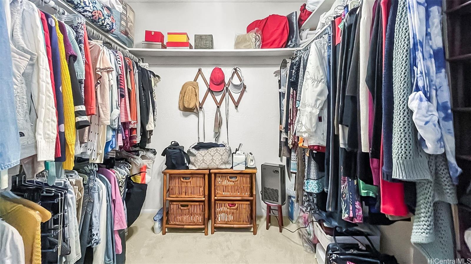 98-1421  Onikiniki Place Pearlridge, PearlCity home - photo 15 of 23